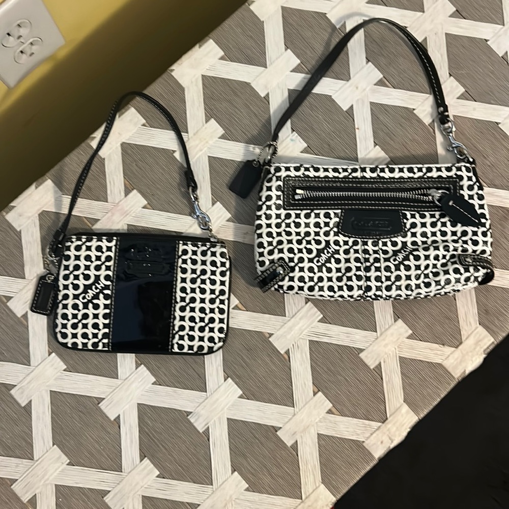 Coach wristlet SET authentic!